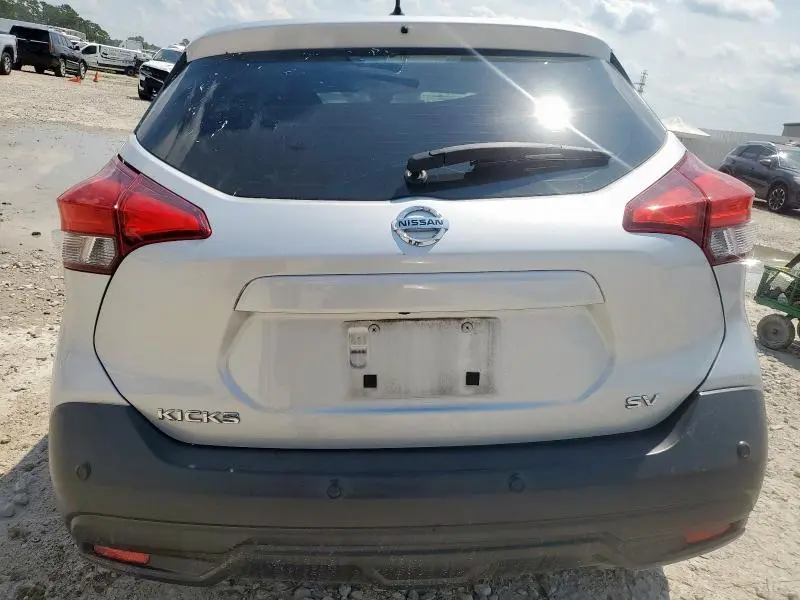 2020 NISSAN KICKS SV