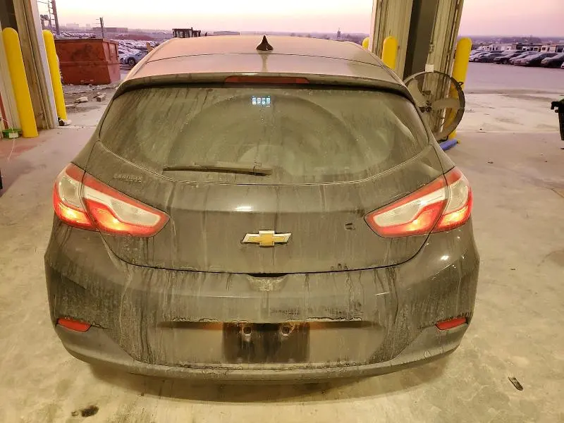 2017 CHEVROLET CRUZE LT  