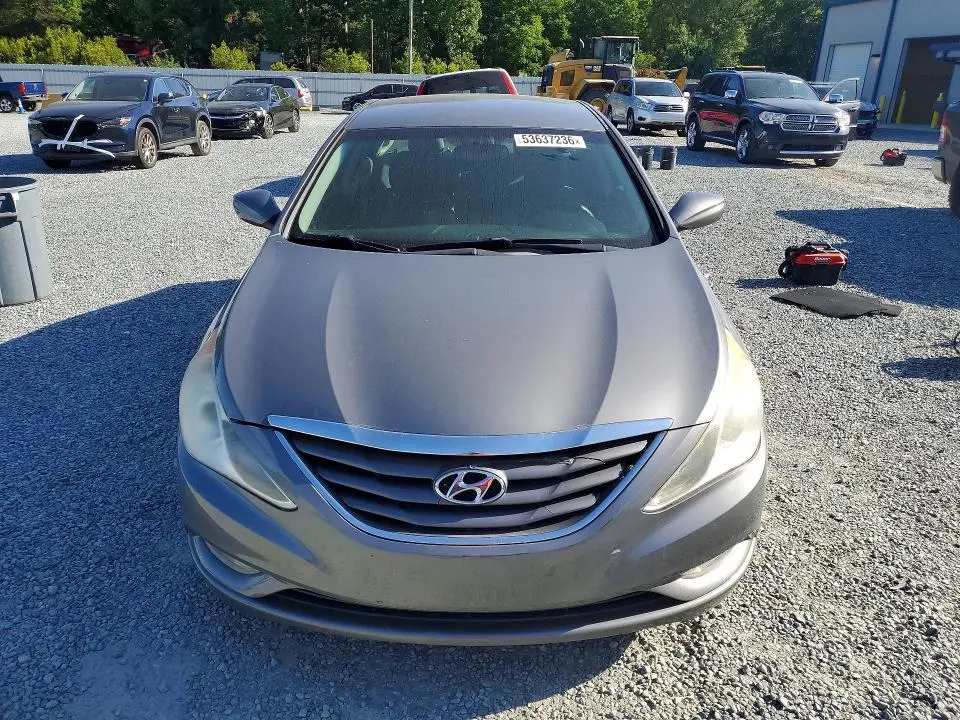 2013 HYUNDAI SONATA GLS  