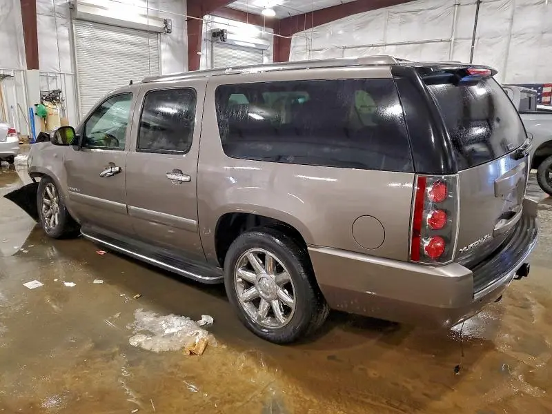 2013 GMC YUKON XL DENALI  