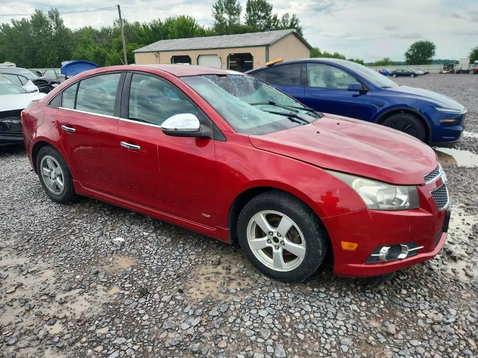2011 CHEVROLET CRUZE LT  