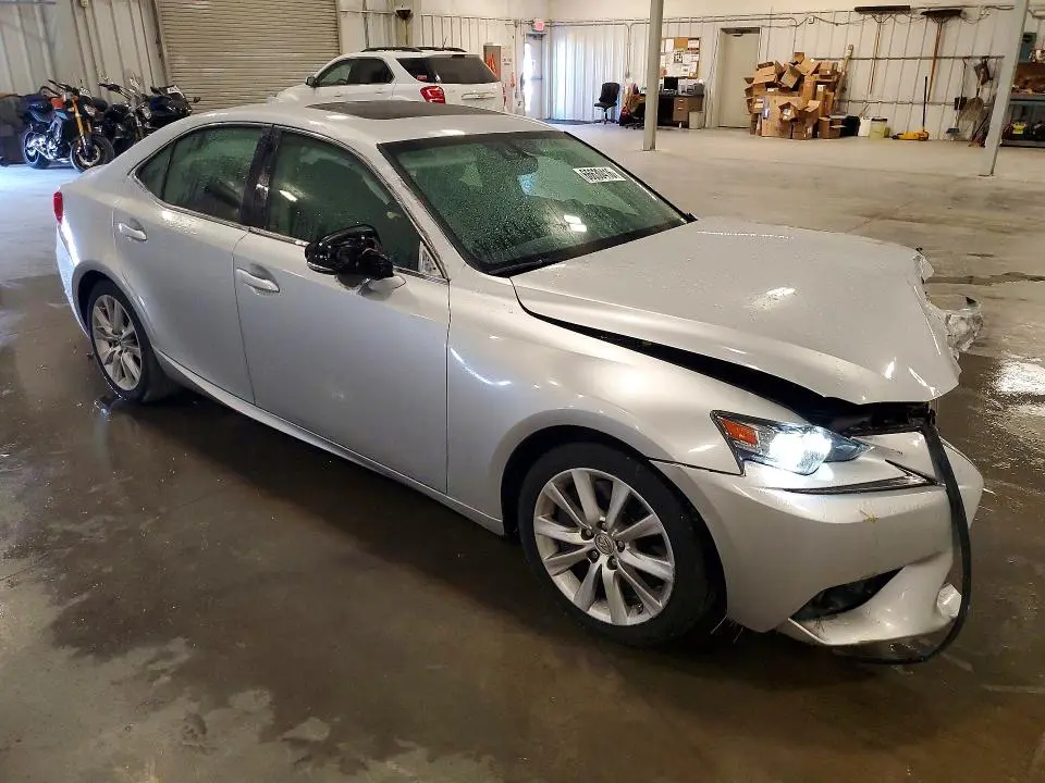 2016 LEXUS IS 300  