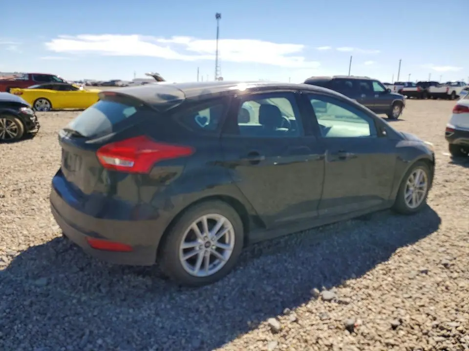 2016 FORD FOCUS SE  