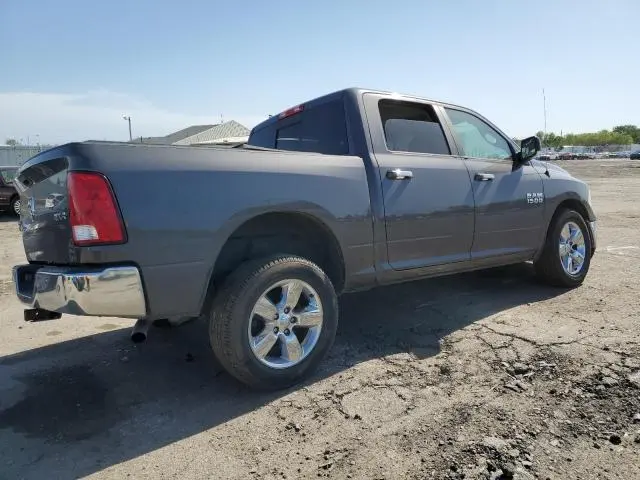 2017 RAM 1500 SLT  