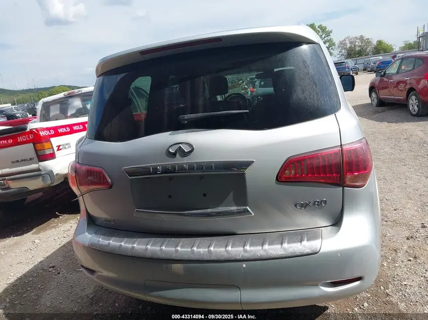 2017 INFINITI QX80  