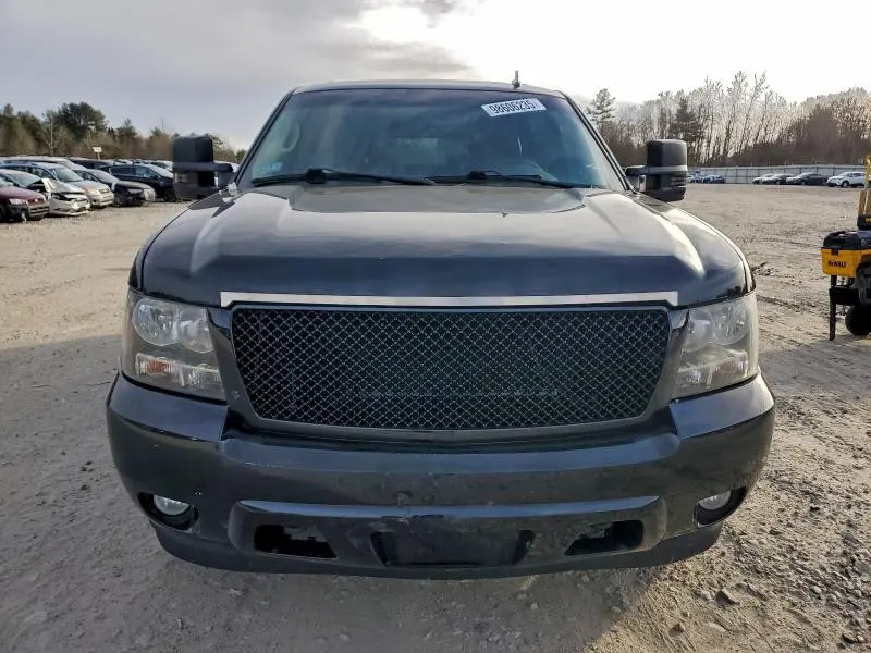 2013 CHEVROLET SUBURBAN K1500 LT  