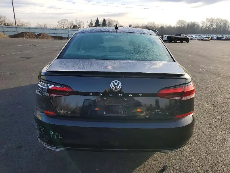 2020 VOLKSWAGEN PASSAT R-LINE  