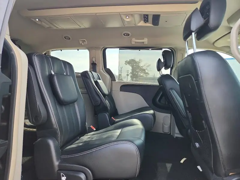 2015 CHRYSLER TOWN & COUNTRY TOURING  