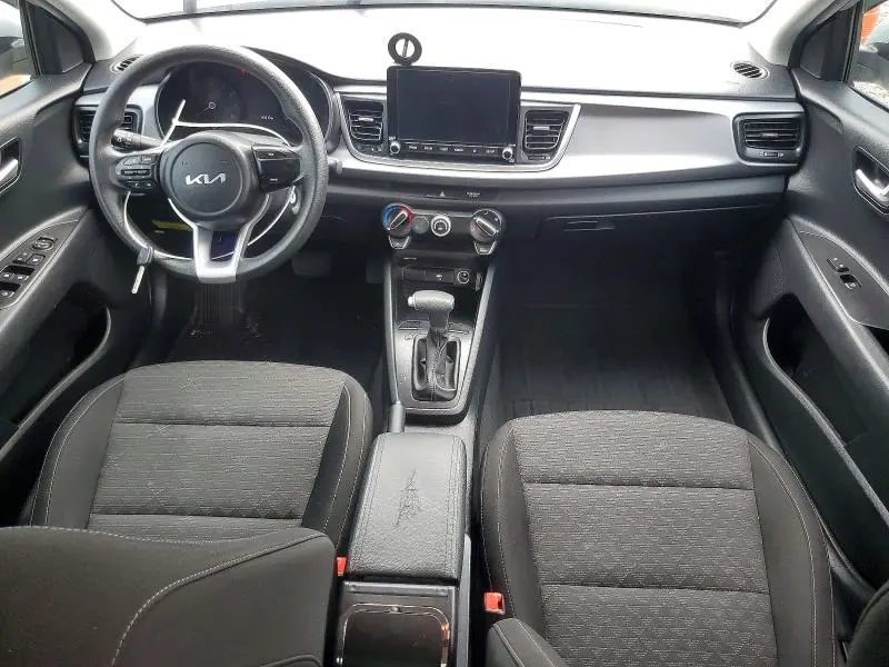 2023 KIA RIO LX  