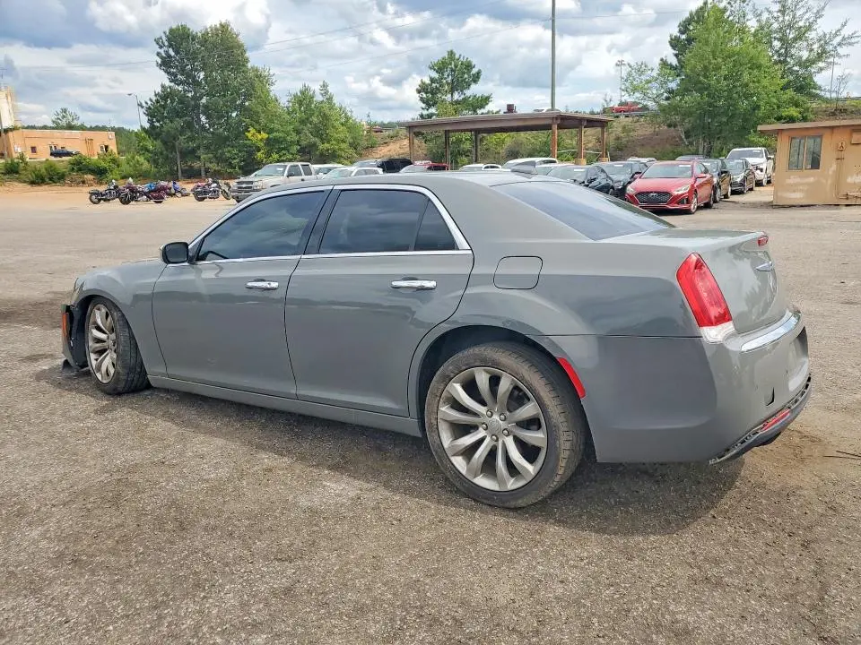 2019 CHRYSLER 300 LIMITED  