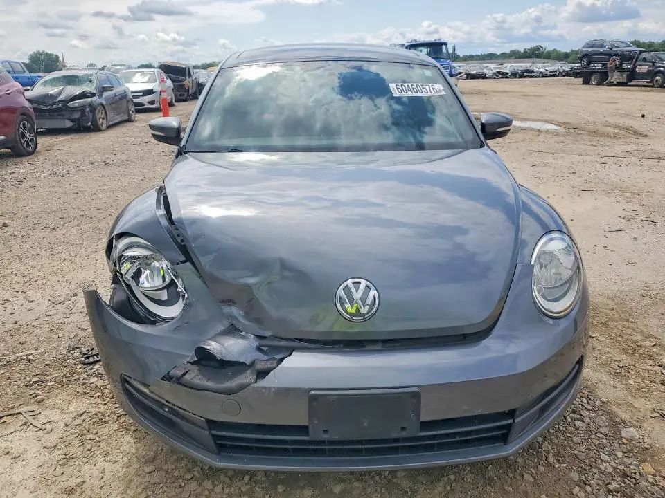 2013 VOLKSWAGEN BEETLE   