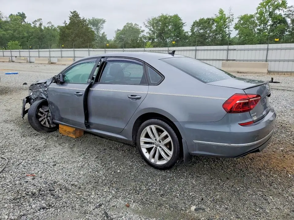 2019 VOLKSWAGEN PASSAT WOLFSBURG  