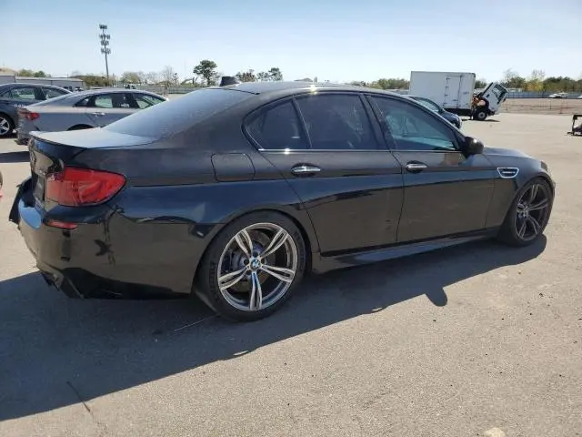 2013 BMW M5   