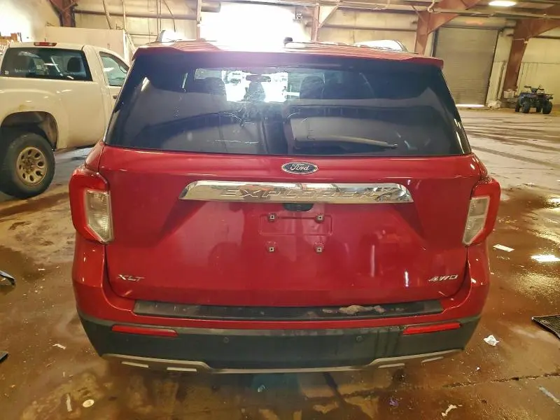 2021 FORD EXPLORER XLT  