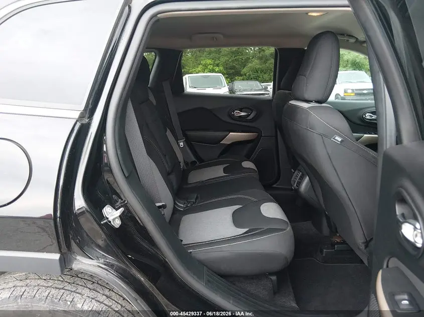 2018 JEEP CHEROKEE LATITUDE 4X4