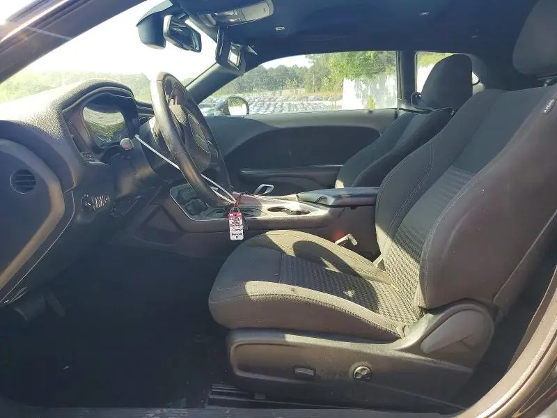 2019 DODGE CHALLENGER SXT  