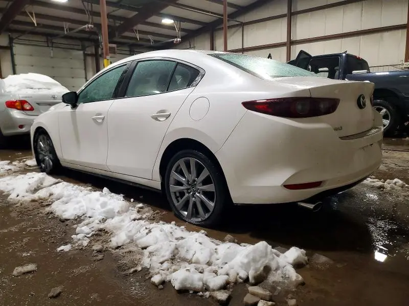 2025 MAZDA 3 PREFERRED  