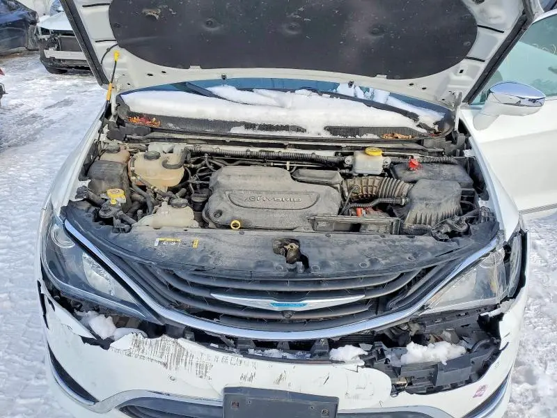 2018 CHRYSLER PACIFICA HYBRID LIMITED  
