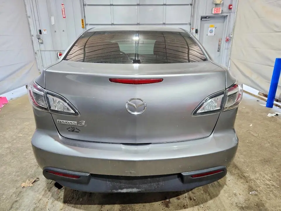 2010 MAZDA 3 I  