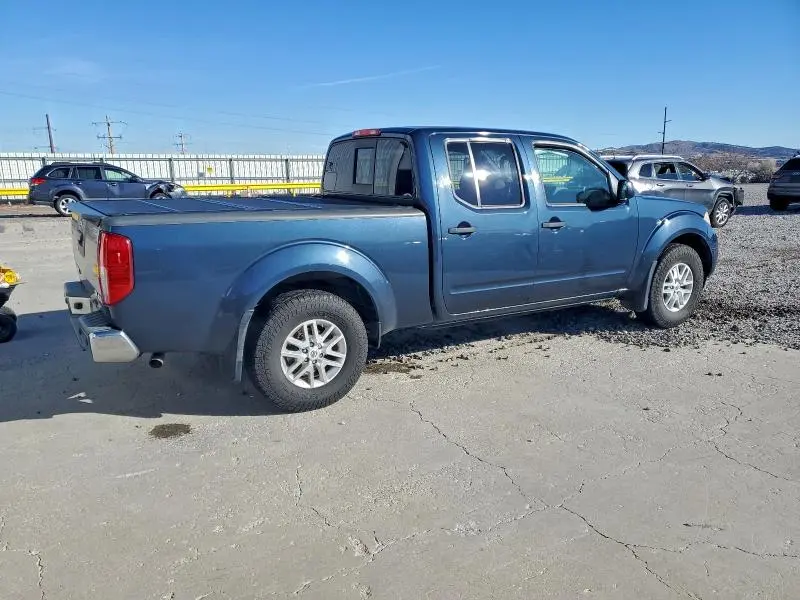 2017 NISSAN FRONTIER SV  