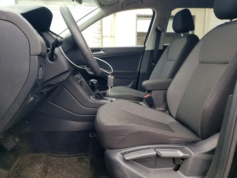 2021 VOLKSWAGEN TIGUAN S  
