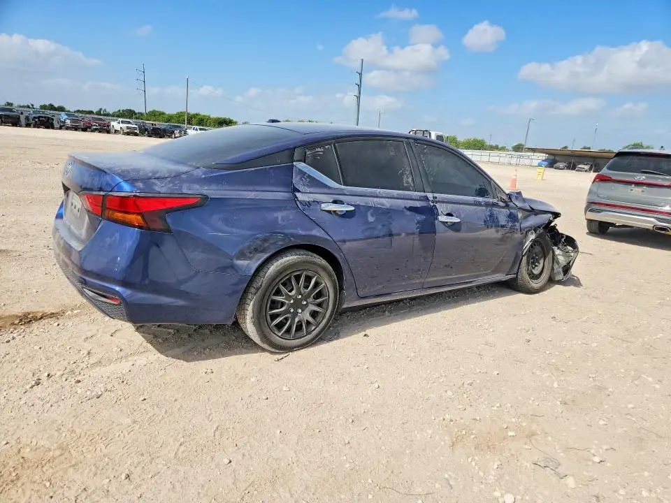 2020 NISSAN ALTIMA S  