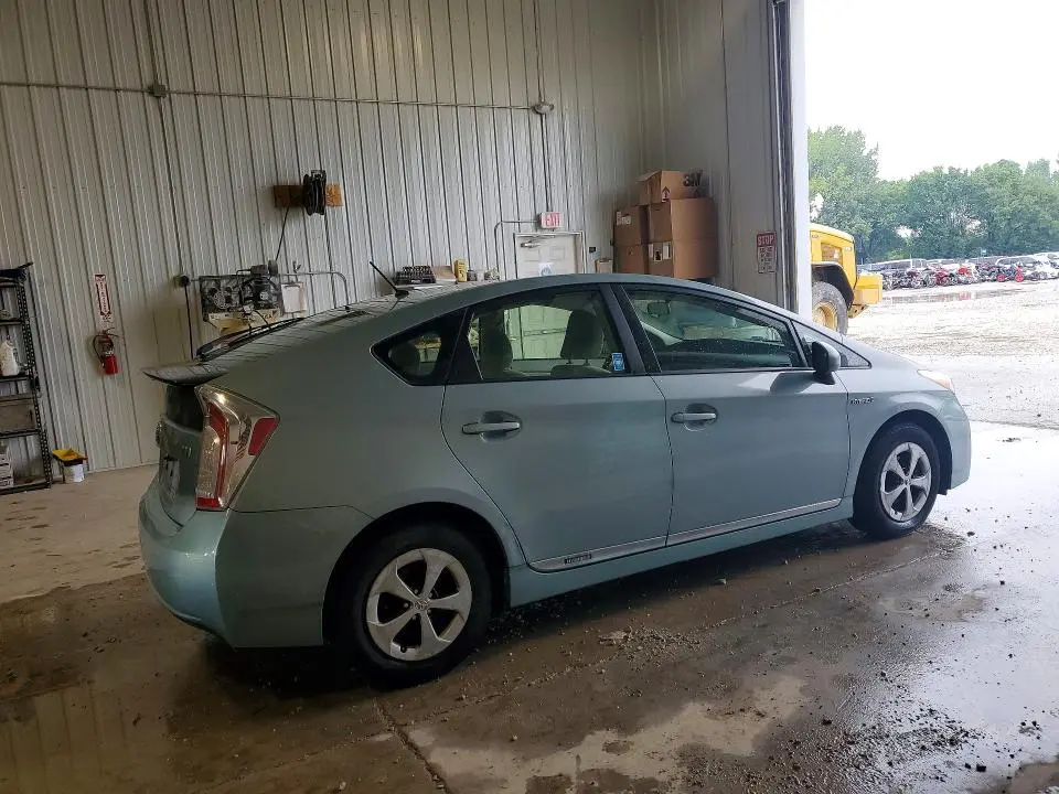 2012 TOYOTA PRIUS TWO  