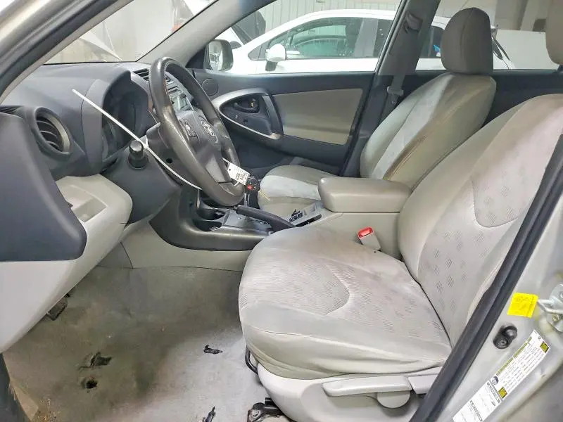 2012 TOYOTA RAV4 BASE  