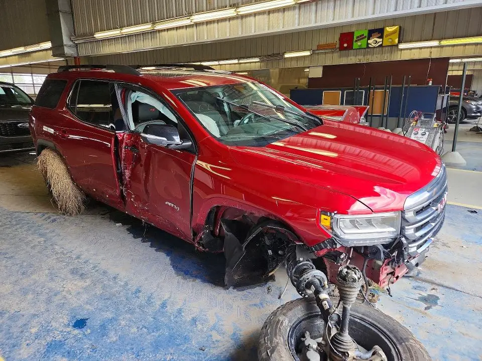 2023 GMC ACADIA AT4  