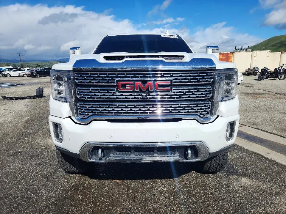 2022 GMC SIERRA K2500 DENALI  