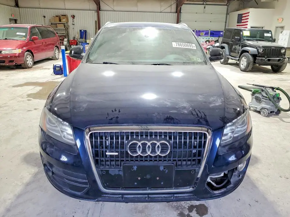 2010 AUDI Q5 PREMIUM PLUS  