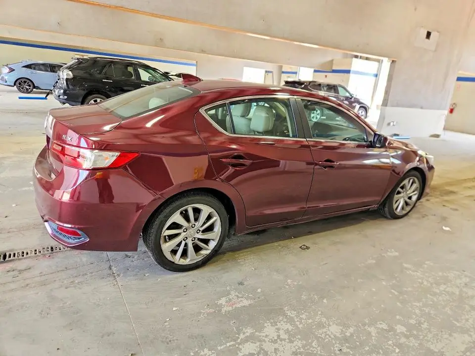 2016 ACURA ILX PREMIUM/TECHNOLOGY  