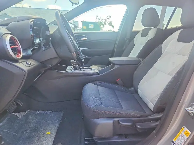 2025 CHEVROLET TRAX 1RS  