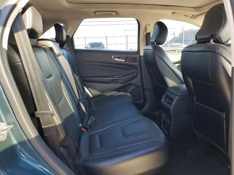 2016 FORD EDGE TITANIUM  