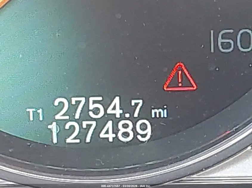 2015 VOLVO V60 CROSS COUNTRY T5 PLATINUM