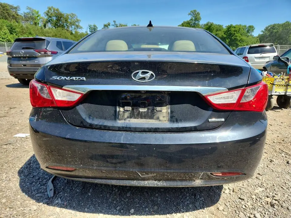 2012 HYUNDAI SONATA LIMITED  