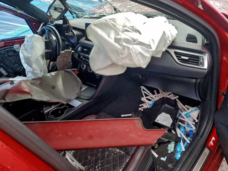 2019 GENESIS G70 PRESTIGE  