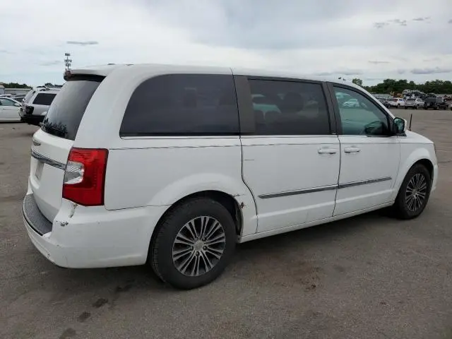 2014 CHRYSLER TOWN & COUNTRY S  