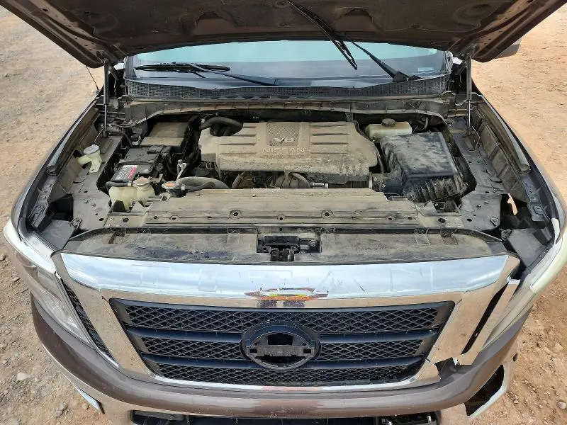 2017 NISSAN TITAN SL  