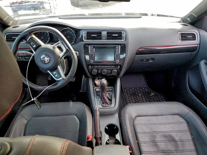 2016 VOLKSWAGEN JETTA GLI  