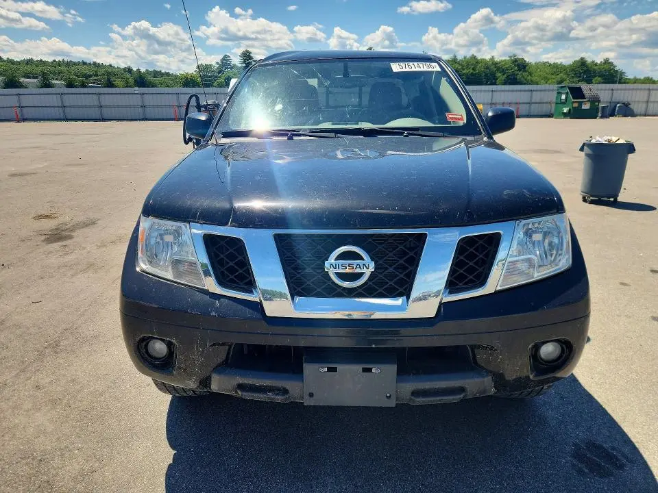 2020 NISSAN FRONTIER SV  