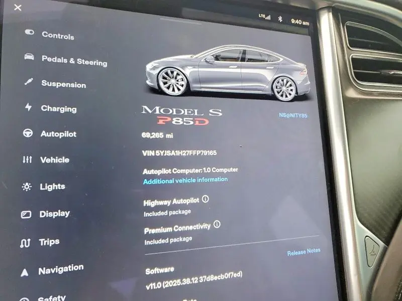 2015 TESLA MODEL S 85D  