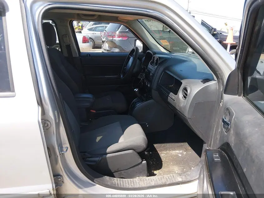 2010 JEEP PATRIOT SPORT