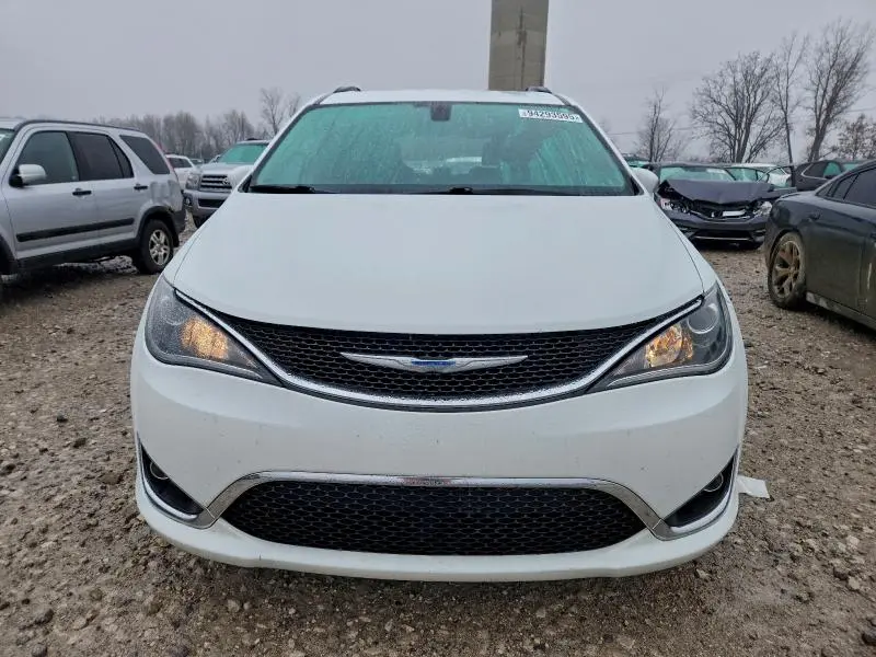 2017 CHRYSLER PACIFICA TOURING L  