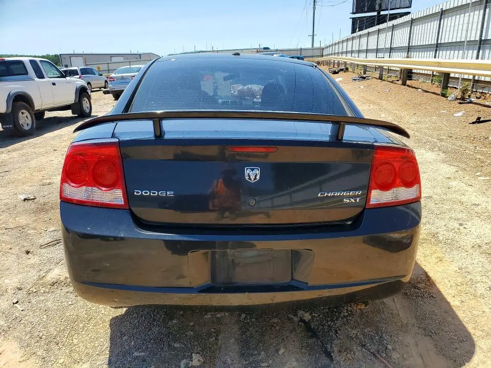 2010 DODGE CHARGER SXT  