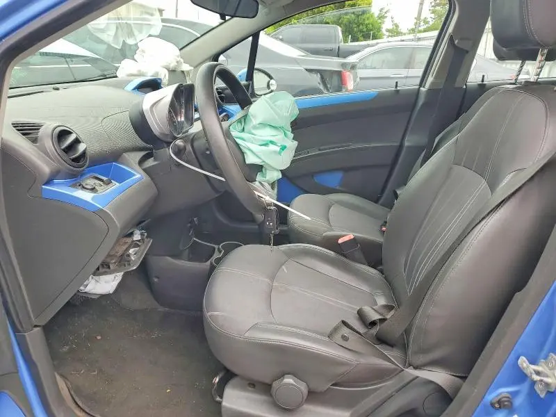 2015 CHEVROLET SPARK 1LT  