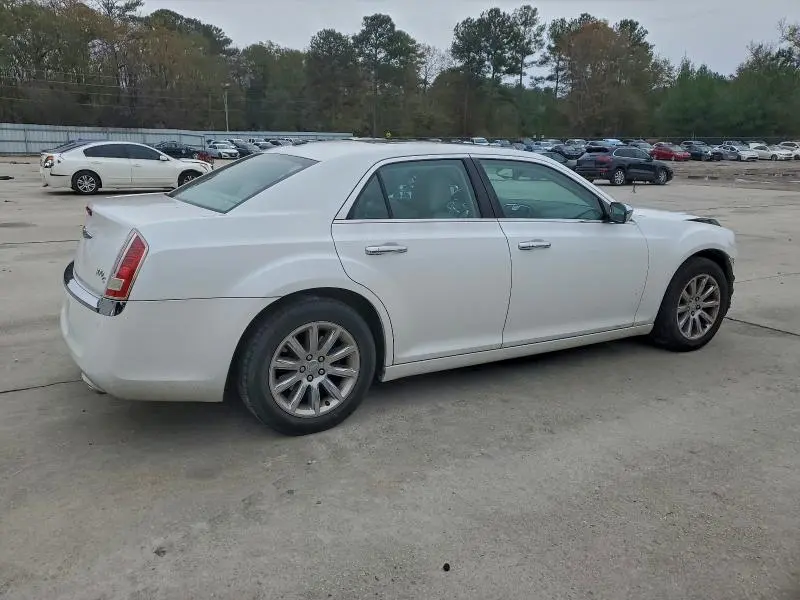 2014 CHRYSLER 300C   
