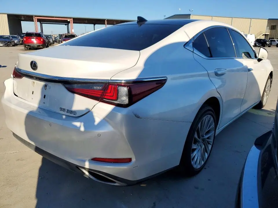 2019 LEXUS ES 350  