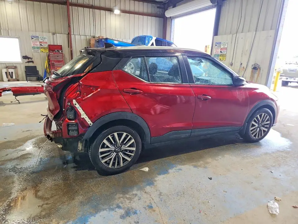 2023 NISSAN KICKS SV  