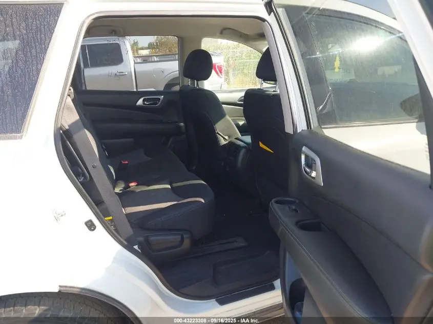 2018 NISSAN PATHFINDER S